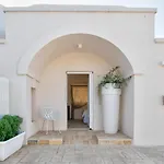 Trulli Moonlight Relais 4* Остуни