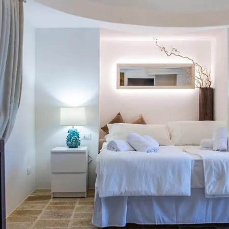 Trulli Moonlight Da Grace Bed & Breakfast