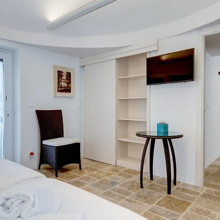 Bed and breakfast Trulli Moonlight Da Grace