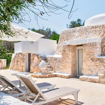 Trulli Moonlight Relais