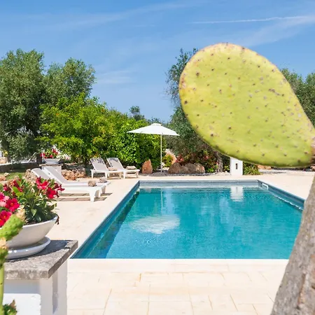 Bed & Breakfast Trulli Moonlight Relais 4*