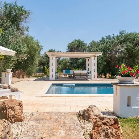 Trulli Moonlight Relais Bed & Breakfast