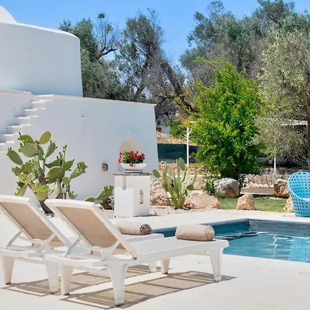 Trulli Moonlight Relais