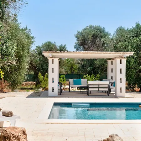 Trulli Moonlight Relais Bed & Breakfast
