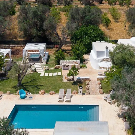 Bed & Breakfast Trulli Moonlight Relais 4*