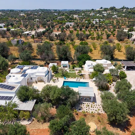 Trulli Moonlight Relais Bed & Breakfast 4*